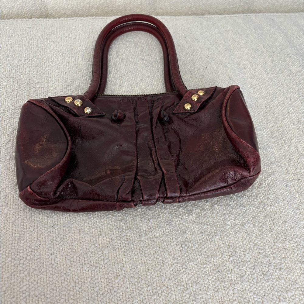 Elegant Burgundy Leather Handbag
